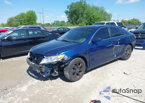 2011 Toyota Camry Le z USA, uszkodzony, nr VIN 4T1BF3EK6BU594085